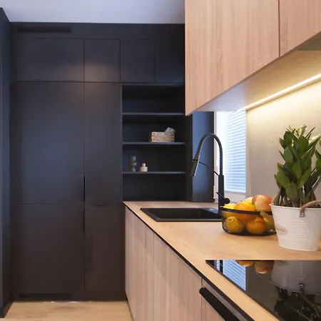 Ng شقة رشيشوف